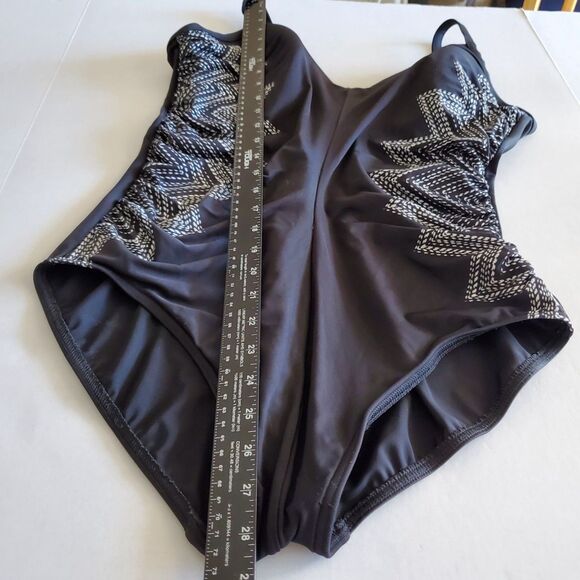 Miraclesuit Temptation Slimming Tummy Control Black Stitch Mix Swimsuit Sz S/M - Picture 7 of 8